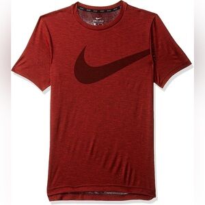 Nike Dri-Fit Short Sleeve, Size M